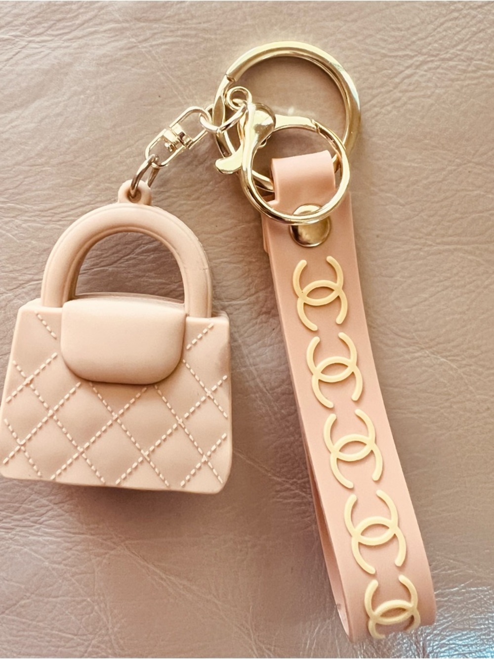 Tan Quilted Mini Bag CC Logo Keyring with Gold Hardware. NEW - Picture 2 of 4